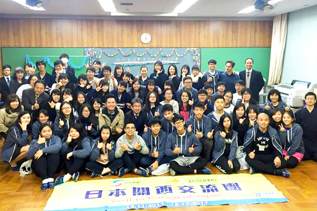 高校（中学）訪問